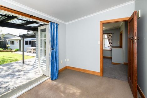 Photo of property in 7 Argyle Avenue, Takaro, Palmerston North, 4410