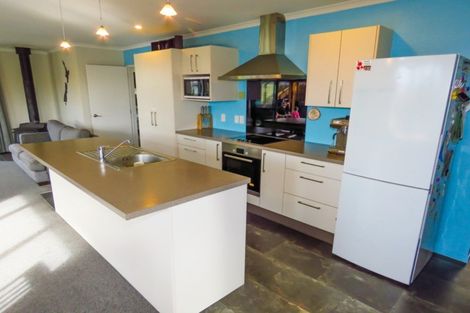 Photo of property in 53 Romilly Street, Westport, 7825