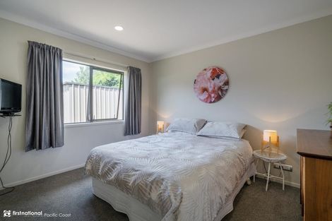 Photo of property in 22 Captain Wood Avenue, Whitianga, 3510