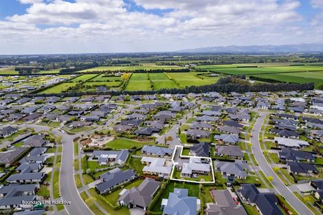 Photo of property in 13 Loeb Place, Rolleston, 7614