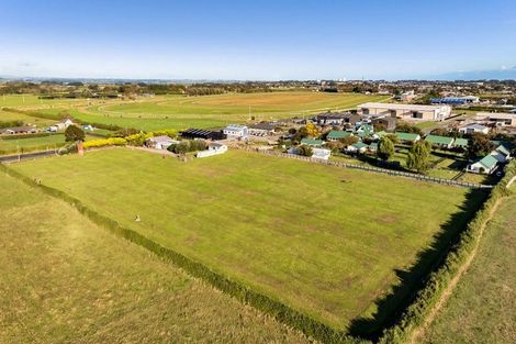 Photo of property in 331 Waihi Road, Hawera, 4673