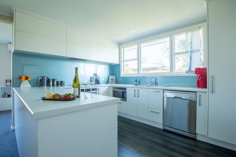 Photo of property in 22 Keats Crescent, Stoke, Nelson, 7011