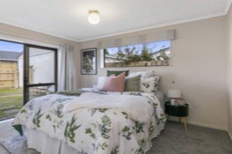 Photo of property in 29a Hardy Street, Waterloo, Lower Hutt, 5011