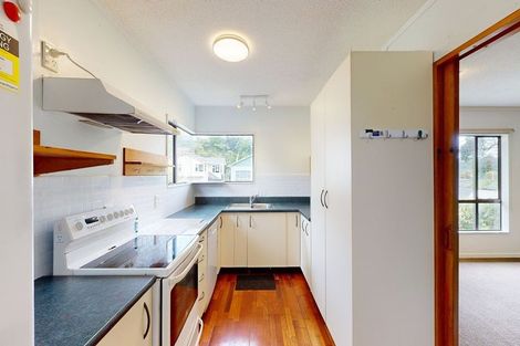 Photo of property in 33 Shirley Street, Karori, Wellington, 6012