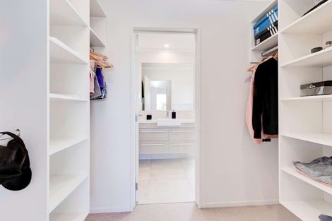 Photo of property in 11 Costa Viva Crescent, Karaka, Papakura, 2113