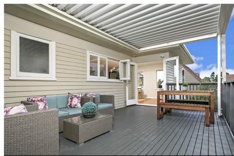 Photo of property in 83 Francis Street, Hauraki, Auckland, 0622