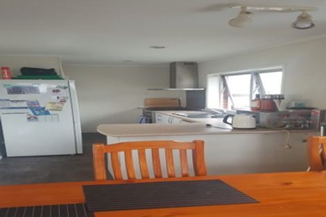 Photo of property in 3/41 Mason Street, New Lynn, Auckland, 0600