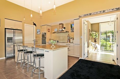 Photo of property in 114 Kent Terrace, Taradale, Napier, 4112