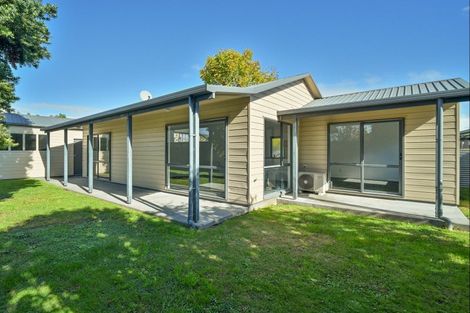 Photo of property in 1216a Norfolk Crescent, Mayfair, Hastings, 4122