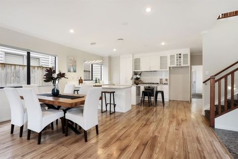 Photo of property in 11 Evelina Lane, Flat Bush, Auckland, 2019