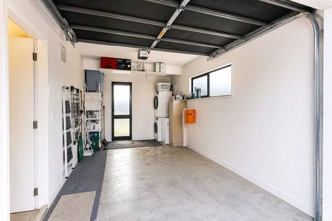 Photo of property in 1c Pollen Street, Johnsonville, Wellington, 6037
