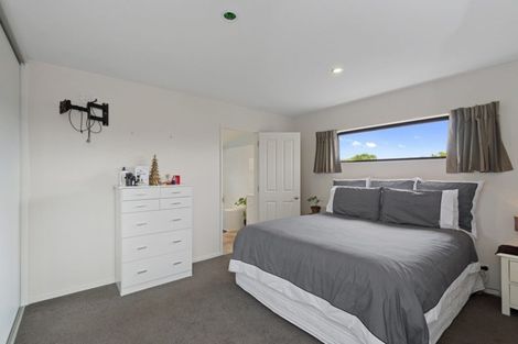 Photo of property in 9 Ludlow Place, Parklands, Christchurch, 8083