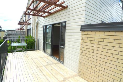 Photo of property in St Claire Village, 7/172 Mcleod Road, Te Atatu South, Auckland, 0610