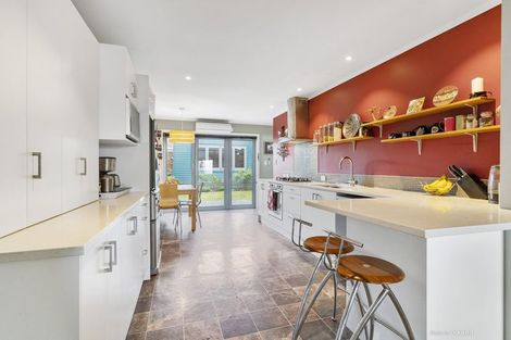 Photo of property in 56 Owhiro Bay Parade, Owhiro Bay, Wellington, 6023
