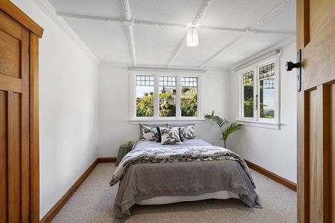 Photo of property in 76 Belt Road, New Plymouth, 4310