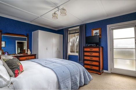 Photo of property in 87 Cheviot Street, Roxburgh, 9500