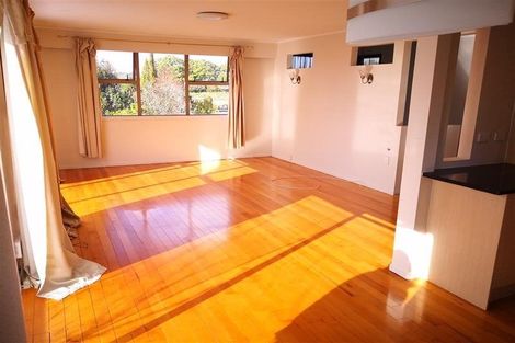 Photo of property in 27 Parker Avenue, New Lynn, Auckland, 0600