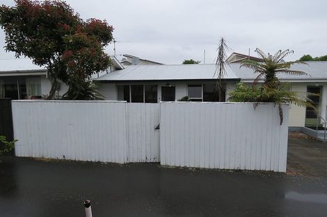 Photo of property in 2/26 Mona Vale Avenue, Riccarton, Christchurch, 8011