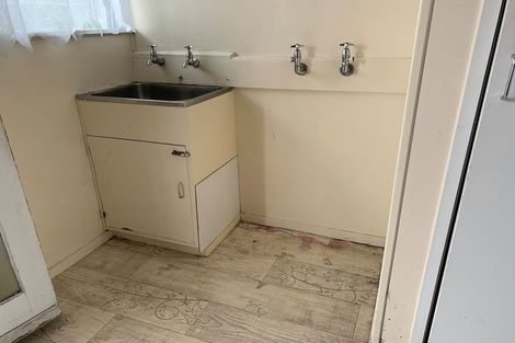 Photo of property in 371 Massey Road, Mangere East, Auckland, 2024