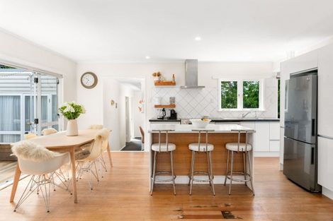 Photo of property in 38 Urlich Avenue, Melville, Hamilton, 3206