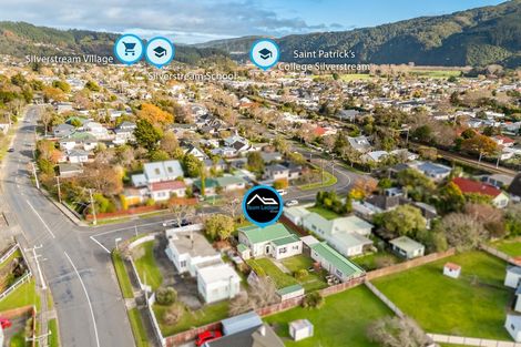 Photo of property in 4 Heretaunga Square, Silverstream, Upper Hutt, 5019