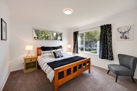 Photo of property in 1 Hector Close, Kingston, Athol, 9793
