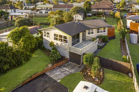 Photo of property in 24 Saint Johns Avenue, Tuakau, 2121