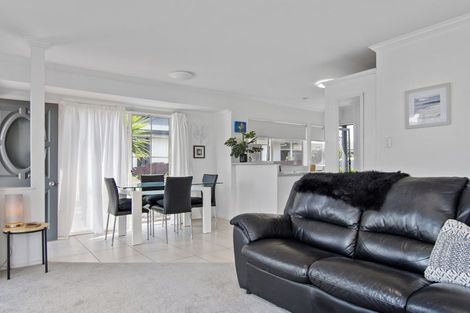 Photo of property in 11c Oceanbeach Road, Mount Maunganui, 3116