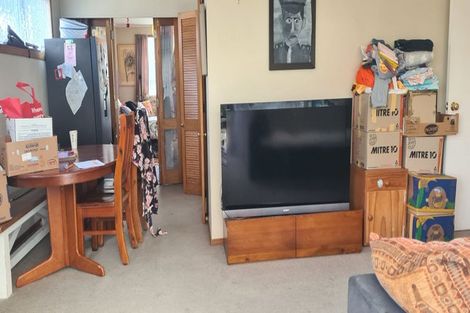 Photo of property in 263 Sturges Road, Henderson, Auckland, 0612