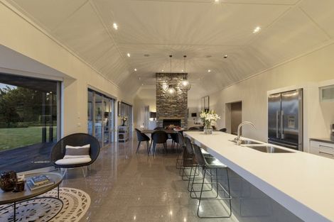 Photo of property in 11 Carlin Creek Drive, Drift Bay, Queenstown, 9371