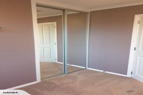 Photo of property in 111 Ruskin Road, Newlands, Wellington, 6037