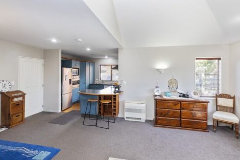 Photo of property in 56 Blue Gum Place, New Brighton, Christchurch, 8083