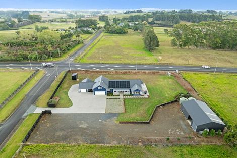 Photo of property in 5 Whangapouri Road, Karaka, Drury, 2578