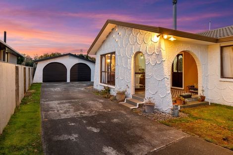 Photo of property in 18 Greenock Street, Redwood, Christchurch, 8051