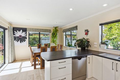 Photo of property in 125 Weggery Drive, Waikanae Beach, Waikanae, 5036