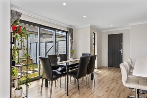 Photo of property in 4 Oyster Place, Omokoroa, 3114