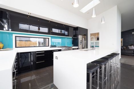 Photo of property in 3 Torbay Avenue, Huntingdon, Ashburton, 7774