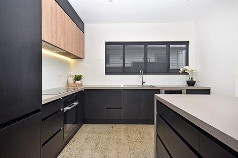 Photo of property in 58 Hayfield Way, Karaka, Papakura, 2113