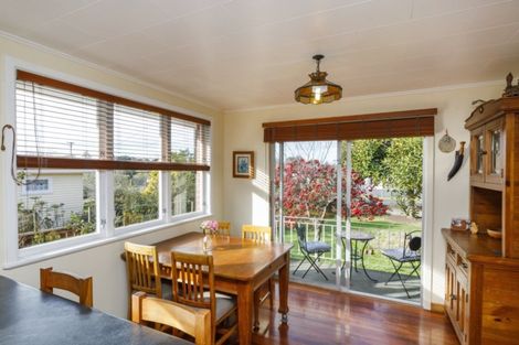 Photo of property in 10 Maunder Street, Marton, 4710