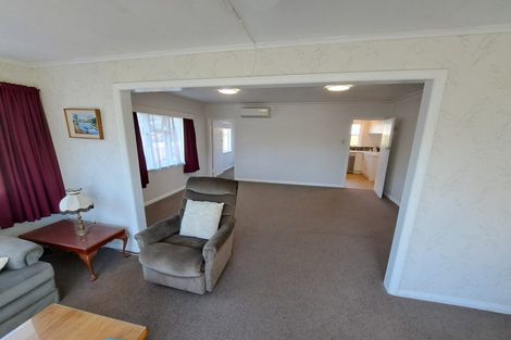 Photo of property in 67 Bluegum Road, Paraparaumu Beach, Paraparaumu, 5032