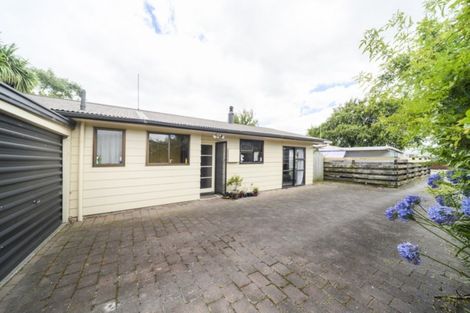 Photo of property in 2/7a Mcgregor Street, Milson, Palmerston North, 4414