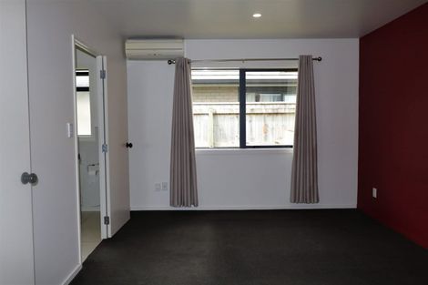 Photo of property in 37 Fraser Colman Grove, Wainuiomata, Lower Hutt, 5014