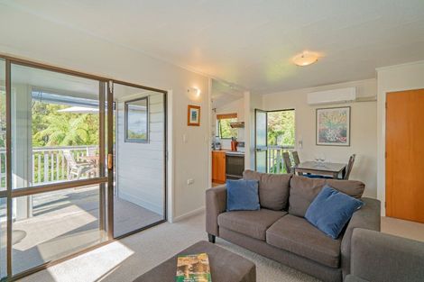 Photo of property in 16 Rabbit Way, Whitianga, 3510