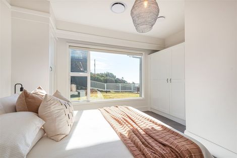 Photo of property in 182 Mount Pleasant Road, Mount Pleasant, Christchurch, 8081