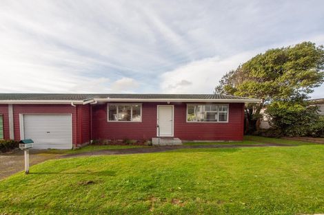 Photo of property in 54a Churton Drive, Churton Park, Wellington, 6037