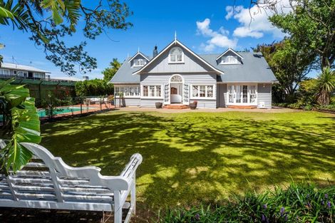 Photo of property in 2 Minnehaha Avenue, Takapuna, Auckland, 0622
