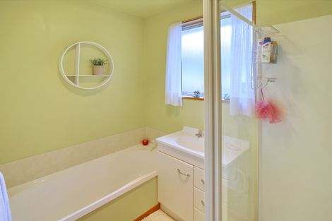 Photo of property in 3 Symes Road, Hornby, Christchurch, 8042