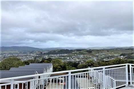 Photo of property in 20 Kopua Place, Whitby, Porirua, 5024
