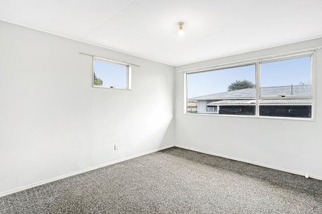 Photo of property in 27 Cross Street, Castlecliff, Whanganui, 4501