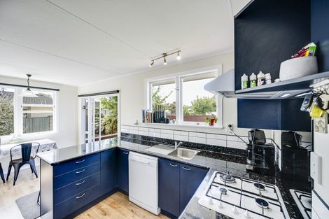 Photo of property in 7 Frickleton Street, Taradale, Napier, 4112